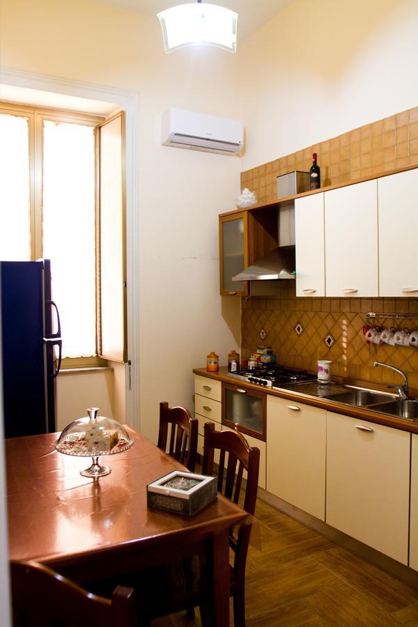 Bed and Breakfast I Sorrisi Di Napoli Zewnętrze zdjęcie